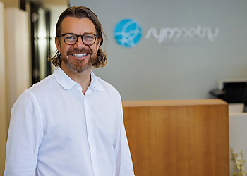 Dr Jamie Galbraith - SYMMETRY ORTHODONTICS