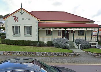 Dr Jean-Pierre Devenish - 78 Dental