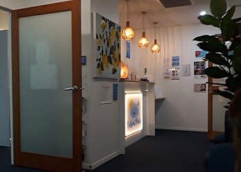 Dr Jenni Silva - BRILLIANT MINDS PSYCHOLOGY PTY LTD