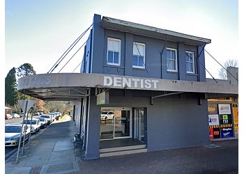 Dr Jerry Basson - TEETH@MITTAGONG
