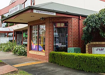 Dr Adam Selent - L&F EYECARE