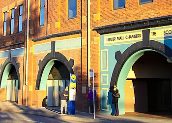 Dr John Relic - LOTUS DERMATOLOGY