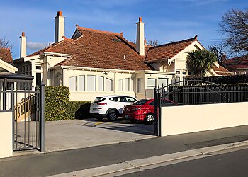 Dr Jonathan Mulford - TAMAR VALLEY ORTHOPAEDIC CLINIC