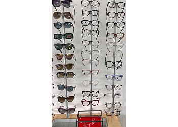 Dr Joyce Chan - NEW LOOK EYEWEAR