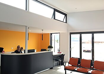 Dr Julia Thompson - REGIONAL SPECIALISTS TAMWORTH