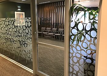 Dr Justin Pik - CAPITAL NEUROSURGERY