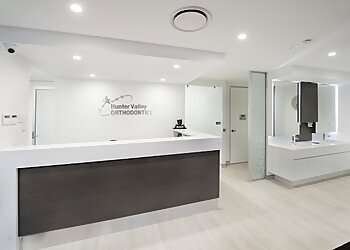 Dr Kay Kanthathas - HUNTER VALLEY ORTHODONTICS