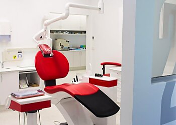 Dr Michael Colthorpe - MACQUARIE FAMILY DENTAL