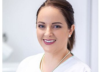 Dr Kristina Hurrell - PEARLY WHITES DENTISTRY