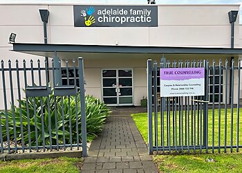 Dr Laura Sully - ADELAIDE FAMILY CHIROPRACTIC