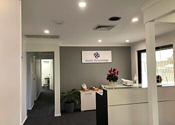 Dr Lior Sagi - HUNTER DERMATOLOGY