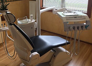 Dr Louise Nawrot - RUTHERFORD DENTAL