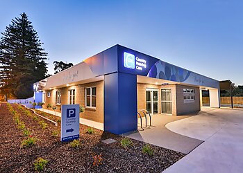 Dr Lucy Matthews - COUNTRY ENT