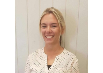 Dr. Lucy Youren - Platinum Chiropractic Centre Dr. Lucy Youren - Platinum Chiropractic Centre