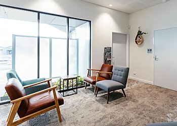 Dr Mark Hanikeri - ALBANY DAY HOSPITAL