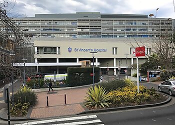 Dr Mark J. Winder - ST VINCENT'S PRIVATE HOSPITAL