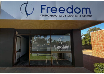 Dr Matt Gray - FREEDOM CHIROPRACTIC & MOVEMENT STUDIO