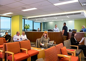 Dr Matthew Scott-Young - GOLD COAST SPINE