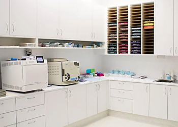 Dr Michael Colthorpe - MACQUARIE FAMILY DENTAL