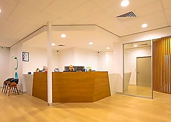 Dr Neel Shah - BLUFF POINT DENTAL