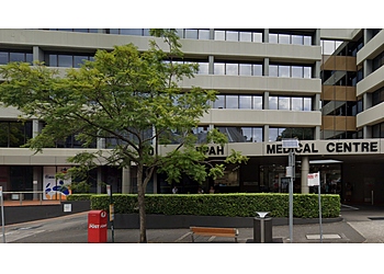 Dr Neil William McGill - RPAH MEDICAL CENTRE