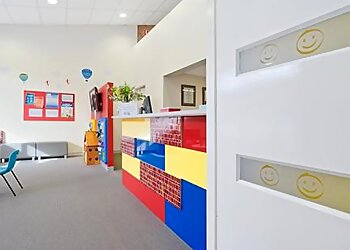 Dr Nivethanan Kamalendran - KIDSSMILE PAEDIATRIC DENTAL