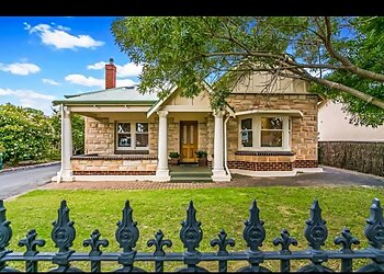 Dr Philip Cornish - Specialised Pain Medicine