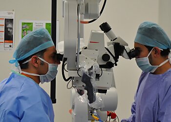 Dr ROSS FARHADIEH - PANTHEA CANBERRA CLINIC