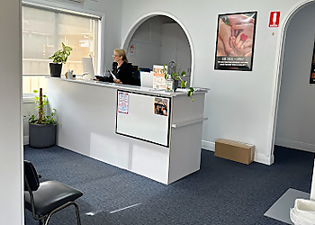 Dr Raelene Gill - CHIROPRACTIC LIFE