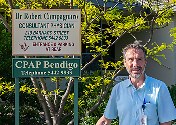 Dr Robert Campagnaro Dr Robert Campagnaro