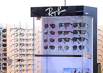 Dr Russell Zahn - RUSSELL ZAHN OPTOMETRIST