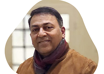 Dr Sanjeev Gupta - TINY TOTS PAEDIATRICS