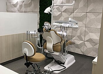 Dr Seerone Anandarajah - STRAIGHT SMILE CENTRE NORWOOD