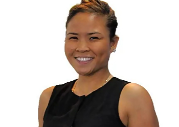 Dr Shannon Lipburger - HIGH PERFORMANCE CHIROPRACTIC