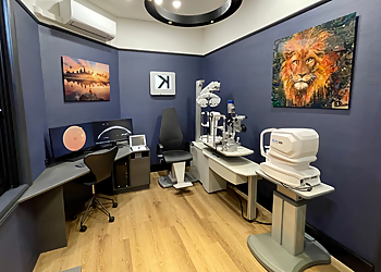 Dr Shonit Jagmohan - VISION CAMBERWELL OPTOMETRISTS