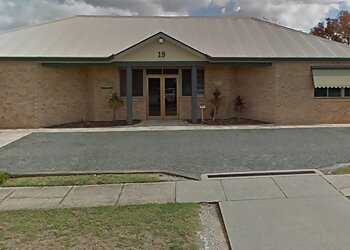 Dr Sigid Fu - YOU MAKE ME SMILE ORTHODONTICS