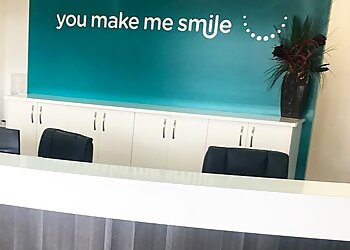 Dr Sigid Fu - YOU MAKE ME SMILE ORTHODONTICS