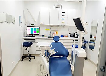 Dr Soori - LOGAN CENTRAL DENTAL