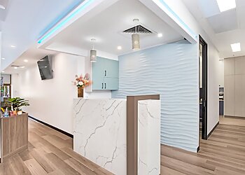 Dr Srihalasya Borra - THORNTON DENTAL