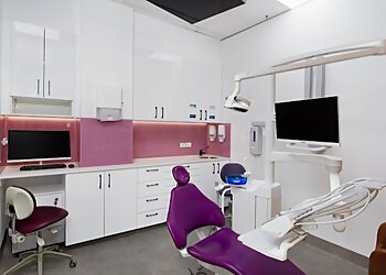 Dr Srihalasya Borra - THORNTON DENTAL