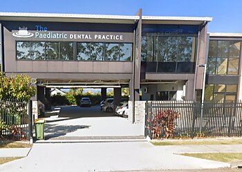 Dr Stephanie Heitkonig - THE PAEDIATRIC DENTAL PRACTICE