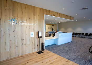 Dr Stephen Philcox - HUNTER GASTROENTEROLOGY