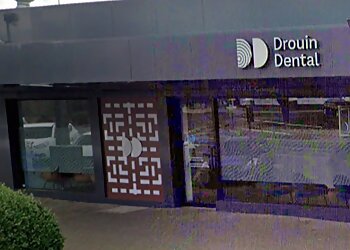 Dr Tejas Patel - DROUIN DENTAL CLINIC