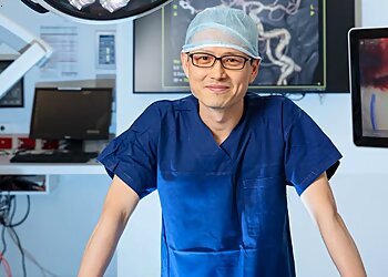 Dr Timothy Siu - MACQUARIE NEUROSURGERY & SPINE