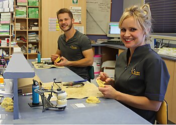 Dr Tissa Jayasekera - BEE HAPPY ORTHODONTICS