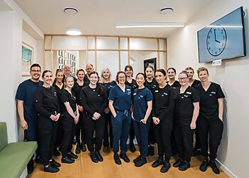 Dr Tony Bagshaw - PICKUP BAGSHAW DENTAL