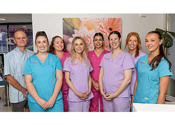 Dr Vanessa Hawkins - FRESH SMILES ORTHODONTICS