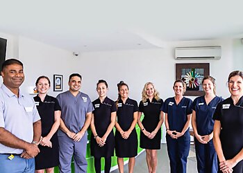 Dr Vas Srinivasan - INVISIBLE ORTHODONTICS