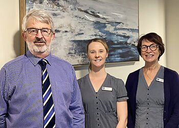 Dr Willem Pretorius - CQ ORTHOPAEDICS & SPORTS MEDICINE