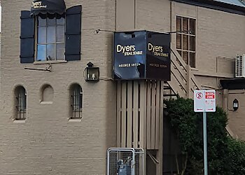Dyers Steak Stable